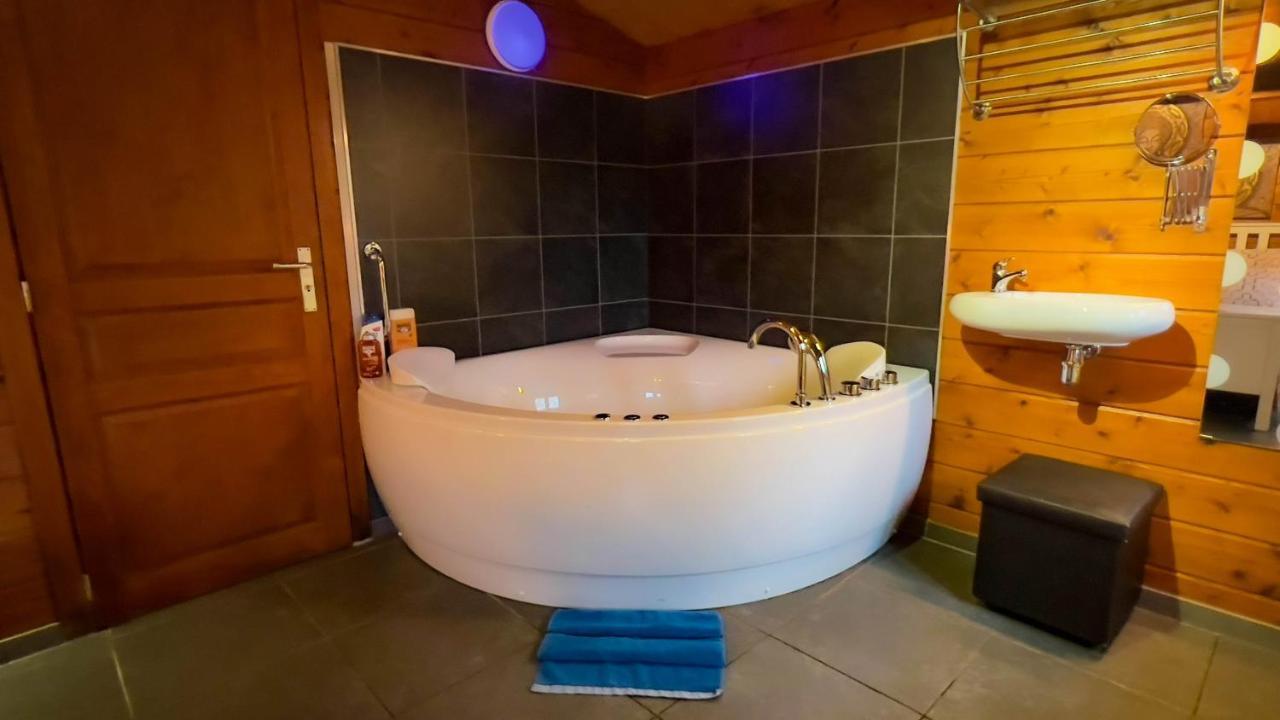 Au Chalet D'Isa Havelange Εξωτερικό φωτογραφία