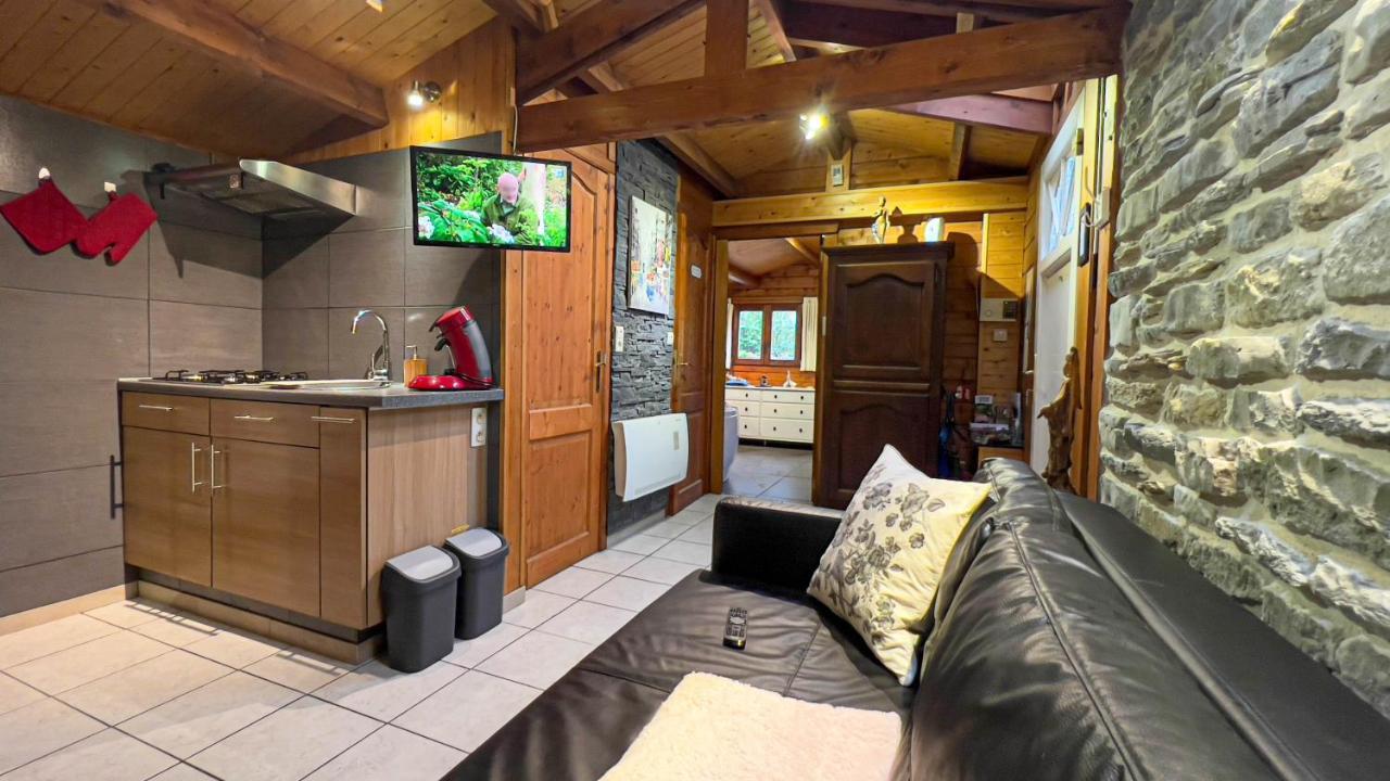 Au Chalet D'Isa Havelange Εξωτερικό φωτογραφία
