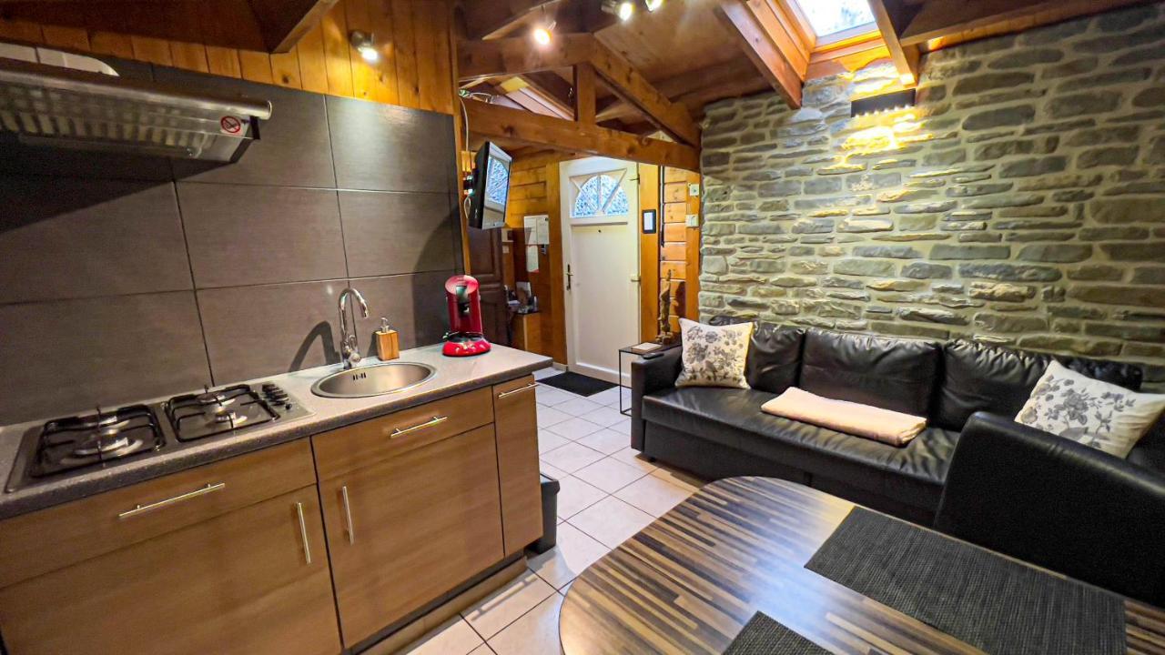 Au Chalet D'Isa Havelange Εξωτερικό φωτογραφία